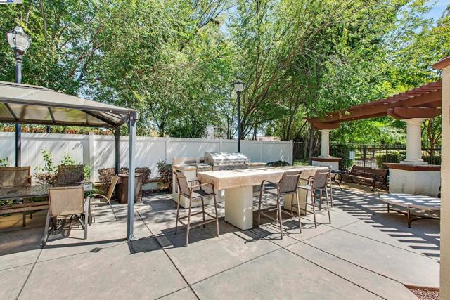 800 S Abel St, Milpitas CA: https://media.crmls.org/mediaz/78a7fd6d-547b-45fa-a84f-a79cb84a1767.jpg