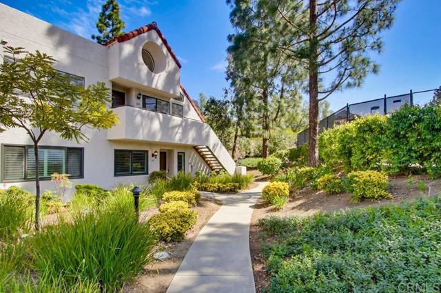 Detail Gallery Image 3 of 41 For 11870 Caminito Ronaldo #139,  San Diego,  CA 92128 - 3 Beds | 2 Baths