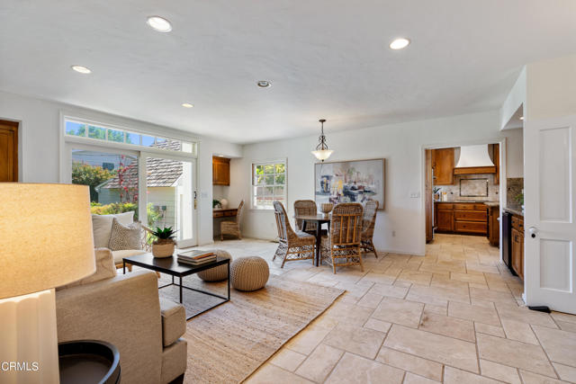 Detail Gallery Image 24 of 45 For 3642 Yorkshire Rd, Pasadena,  CA 91107 - 3 Beds | 2/1 Baths