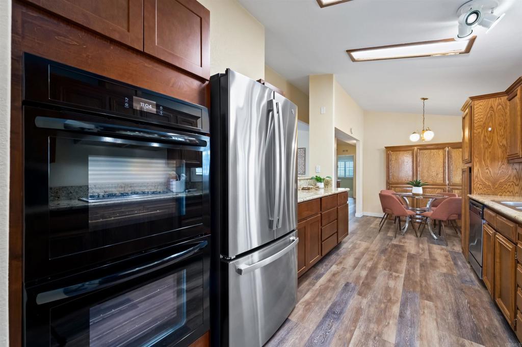 635 Via Santa Cruz - photo 15