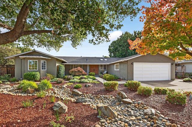 12058 CANDY Lane, Saratoga CA: https://media.crmls.org/mediaz/78a8f48c-bd7a-4a70-b03c-4a5744816c54.jpg