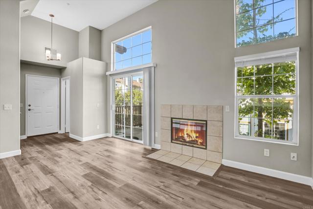 Image 4 of 38 For 10292 Wateridge Circle 253