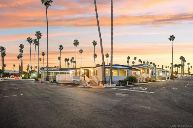 1215 Anchors Way Drive, Ventura CA: https://media.crmls.org/mediaz/78aa2b1a-a024-4986-9e8b-333755b3d4b1.jpg