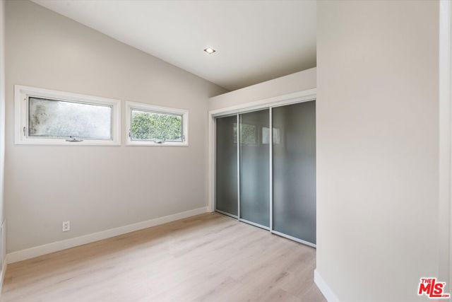 10650 Putney Road, Los Angeles CA: https://media.crmls.org/mediaz/78abbb7d-84ed-4d28-8d3b-56c6cd34d104.jpg