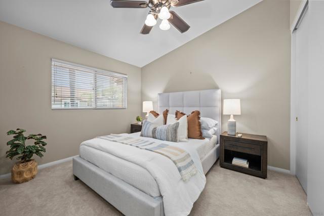 11251 Caminito Aclara, San Diego CA: https://media.crmls.org/mediaz/78abe722-707c-4357-9245-d9a5852508ea.jpg