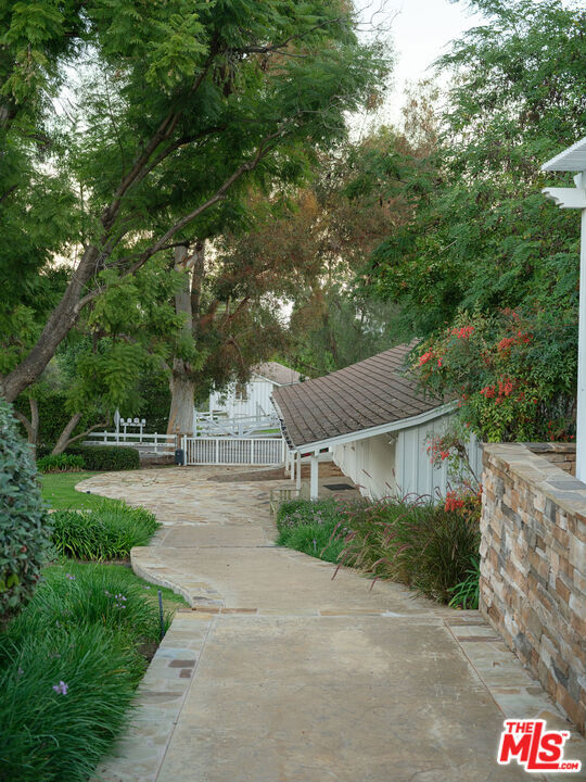 2 Eucalyptus Lane, Rolling Hills, California 90274, 6 Bedrooms Bedrooms, ,4 BathroomsBathrooms,Residential,Sold,Eucalyptus,25623865