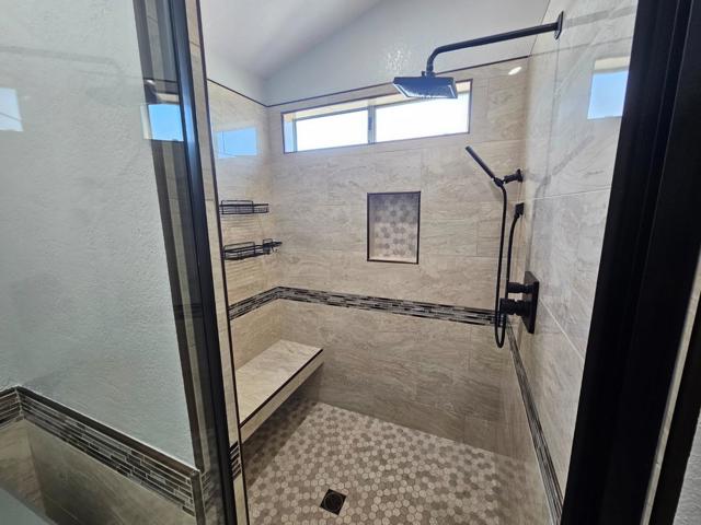 1990 Harvest Landing Court, Tracy CA: https://media.crmls.org/mediaz/78ad1c8b-7e1f-4f97-9661-dd63a72a9a0f.jpg