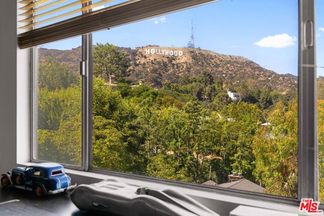 3162 Durand Drive, Los Angeles CA: https://media.crmls.org/mediaz/78ad2c23-6d60-4e73-ac5c-affbec66dcac.jpg