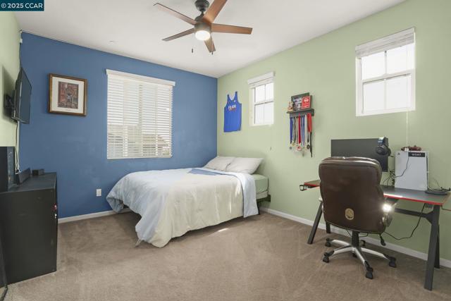 2536 Tomales Bay Dr, Bay Point CA: https://media.crmls.org/mediaz/78ad52b2-faec-48c3-bb48-996c9f982d98.jpg
