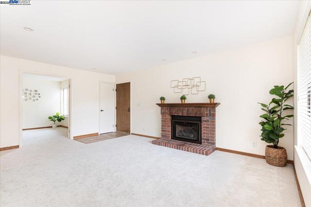 14630 Outrigger Dr., San Leandro CA: https://media.crmls.org/mediaz/78ad5c1c-3caa-4130-9fda-530d27e4d6e6.jpg