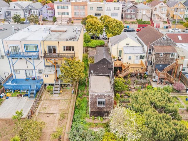 658 Lisbon Street, San Francisco CA: https://media.crmls.org/mediaz/78ae39d9-c269-48b4-bf5b-0d0543e9baff.jpg