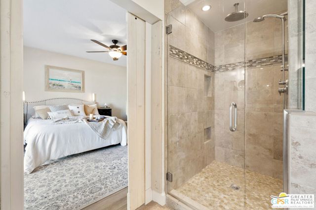 237 E Vista Royale Circle, Palm Desert CA: https://media.crmls.org/mediaz/78af1cd0-a273-4e9e-89e9-37921135385f.jpg