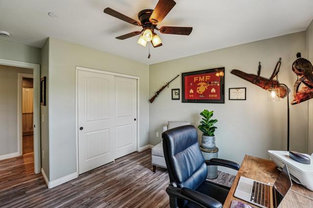 Image 24 of 61 For 41879 Indian Hill Trail