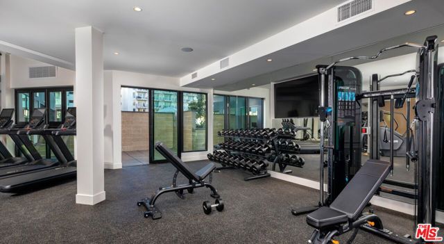 1340 S Hill Street, Los Angeles CA: https://media.crmls.org/mediaz/78b27413-9d10-42e0-bf05-2aee77a25aee.jpg