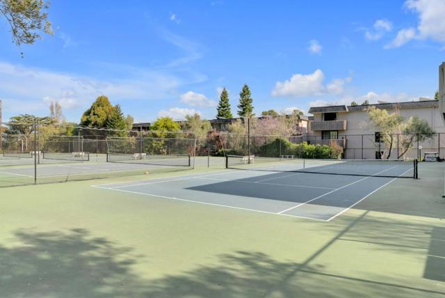 5202 Shelter Creek Lane, San Bruno CA: https://media.crmls.org/mediaz/78b31317-97fd-4e5f-89b3-5b3fad370f86.jpg