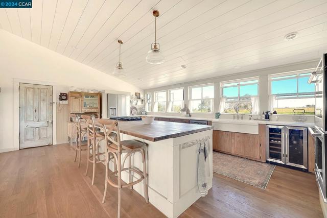 Image 40 of 59 For 4774 Camanche Parkway N