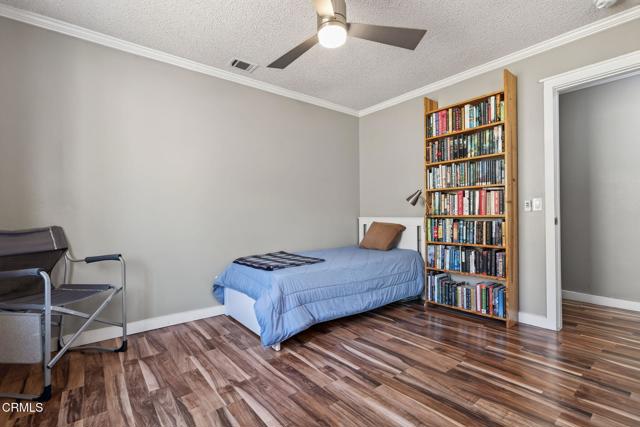 11881 Silver Spur Street, Ojai CA: https://media.crmls.org/mediaz/78b49677-d8db-4605-9d94-4c5ddad891ac.jpg