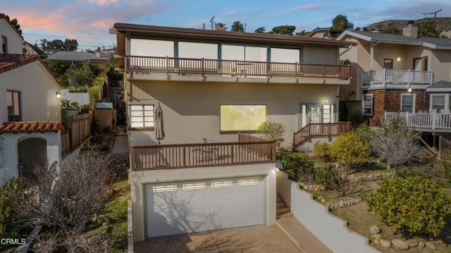 2269 Hyland Avenue, Ventura CA: https://media.crmls.org/mediaz/78b5b981-8462-4d9b-b117-15d9eaf9072a.jpg