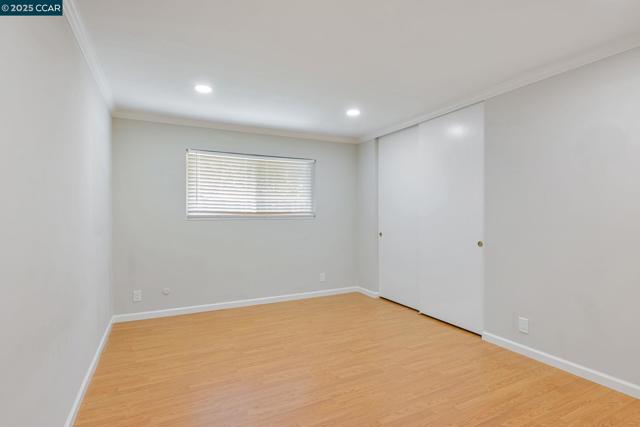 3797 Oxford Cmn, Fremont CA: https://media.crmls.org/mediaz/78bca76f-60fb-4558-ac69-734bf0ed847b.jpg