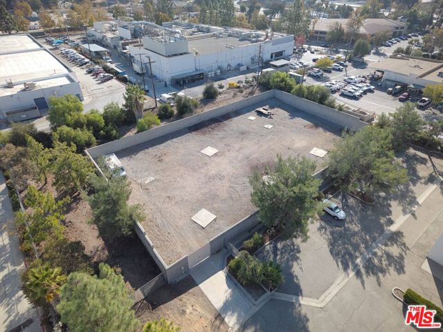 670 Lawrence, Newbury Park CA: https://media.crmls.org/mediaz/78bf4615-ab7f-4889-be76-343b72ed0717.jpg