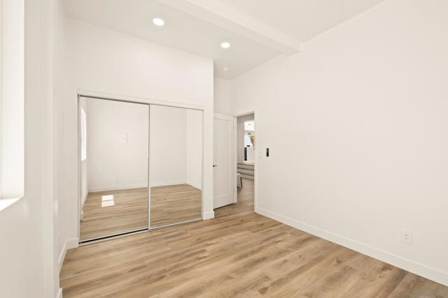 3781 Ashford St, San Diego CA: https://media.crmls.org/mediaz/78bfd050-505e-4cd0-a50e-0e0d263bc1ea.jpg