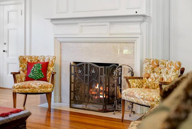 1190 Emory Street, San Jose CA: https://media.crmls.org/mediaz/78bfdfec-8c7e-450a-a8fc-4a03d69b35ba.jpg