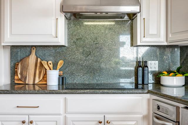 207 Driftwood Court, Aptos CA: https://media.crmls.org/mediaz/78c0acf6-bb20-4b19-9f3d-ec28905f7761.jpg