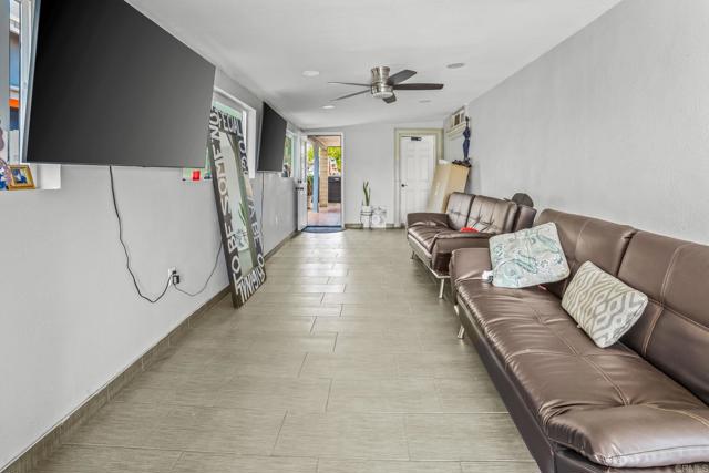 5101 Roscrea Avenue, San Diego CA: https://media.crmls.org/mediaz/78c0cb6d-9184-4e30-b3d7-d88ea24f9a36.jpg