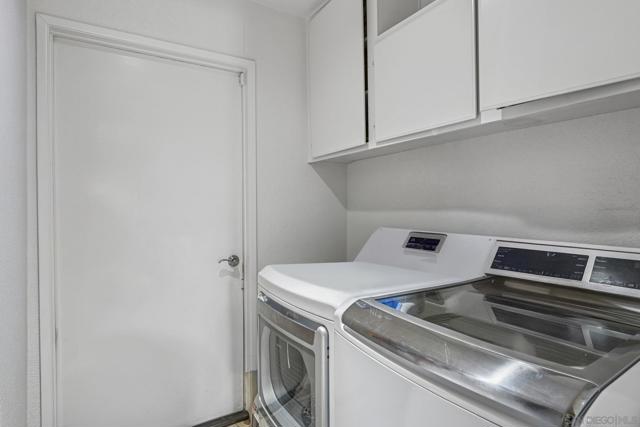 602 HOLLYRIDGE DRIVE, Encinitas CA: https://media.crmls.org/mediaz/78c15bdb-1601-45cd-ba3c-fd3eae32d058.jpg