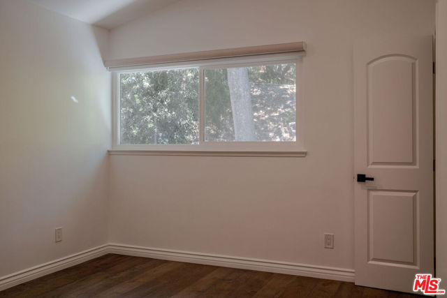 17149 Clemons Drive, Encino CA: https://media.crmls.org/mediaz/78c1d241-51f8-49f8-b526-0315342331fe.jpg