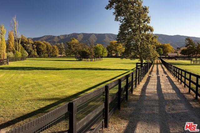 1430 Count Fleet Street, Santa Ynez CA: https://media.crmls.org/mediaz/78c1de61-0863-493c-a2c1-92320de0c053.jpg