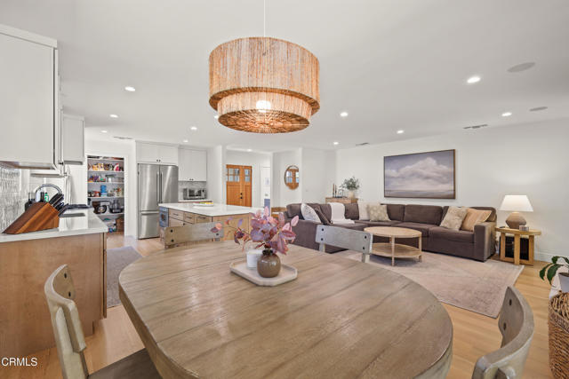 1110 Coronet Avenue, Pasadena CA: https://media.crmls.org/mediaz/78c218c3-c59e-40f9-9b8b-534e838471bd.jpg