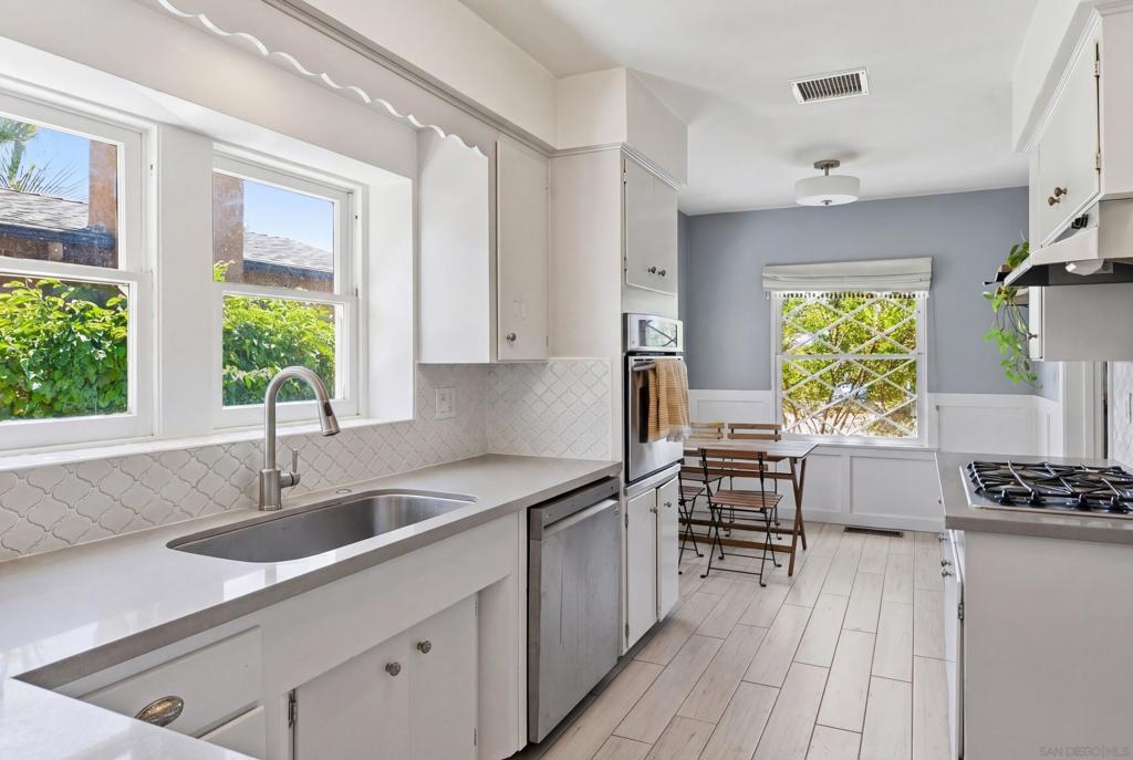4707 Constance Dr - photo 9
