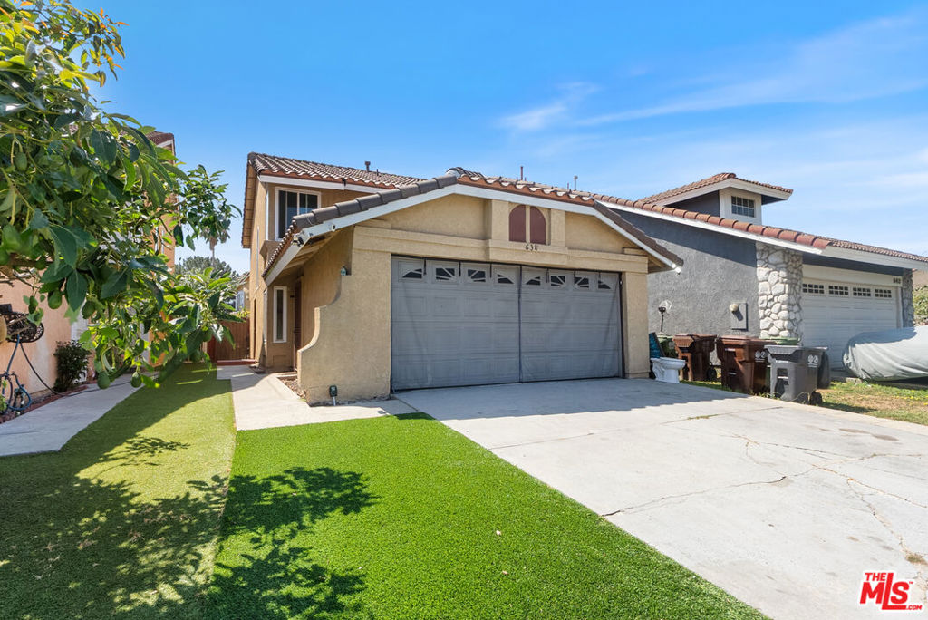 638 W Myrrh Lane