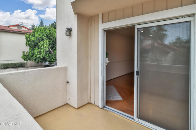2711 Stearns Street, Simi Valley CA: https://media.crmls.org/mediaz/78c34fc6-cfbb-429e-9b81-c7a0e1937488.jpg