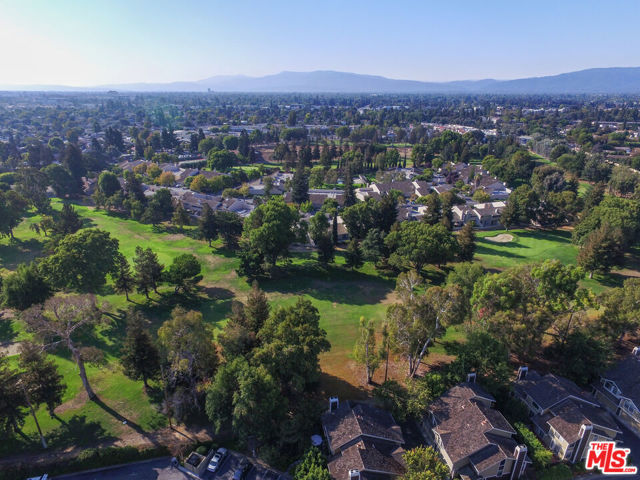 2481 Rebecca Lynn Way, Santa Clara CA: https://media.crmls.org/mediaz/78c399ff-d13f-4266-a5f0-1dee47b771b9.jpg