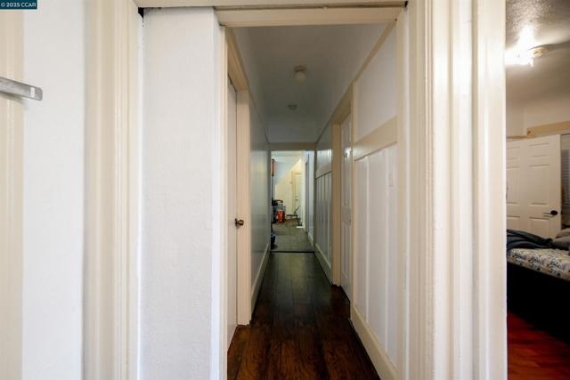 2510 E 21st ST, Oakland CA: https://media.crmls.org/mediaz/78c3a27d-92d1-4adc-8ab7-63cfebf1360f.jpg