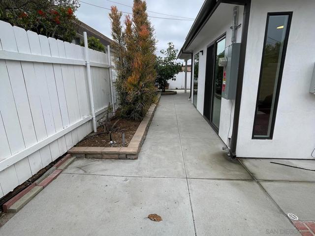 4811 Appleton, San Diego CA: https://media.crmls.org/mediaz/78c3a378-77ec-417e-b3e7-0c74742bf4df.jpg