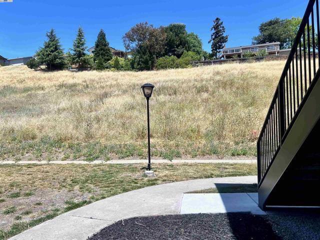 276 Galano Plz, Union City CA: https://media.crmls.org/mediaz/78c4f91c-4156-40ca-89b4-89a22b7b149f.jpg