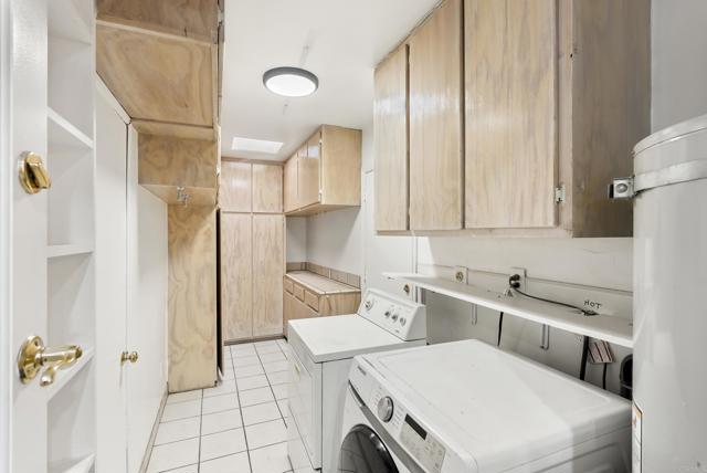 12405 Royal Rd, El Cajon CA: https://media.crmls.org/mediaz/78c57c73-1666-4f48-86d4-4448a4dbd375.jpg