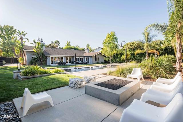 552 Longbranch Road, Simi Valley CA: https://media.crmls.org/mediaz/78c5835d-59a0-4d3d-9d97-f39ad0d2eb2f.jpg