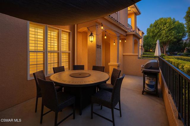 1212 Nautical Way, Oxnard CA: https://media.crmls.org/mediaz/78c7f274-ea86-4d31-9eaf-b3bb87e94583.jpg