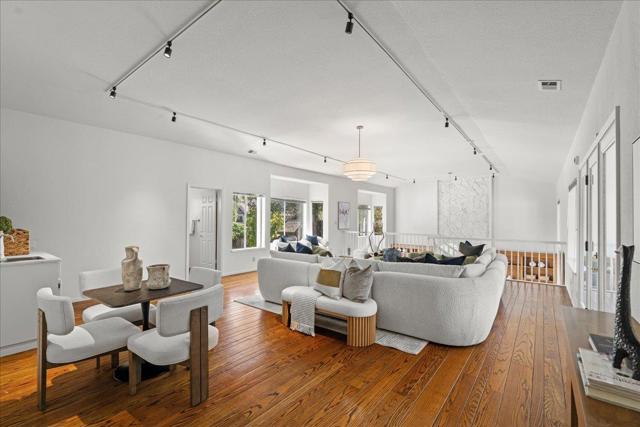 14721 Live Oak Lane, Saratoga CA: https://media.crmls.org/mediaz/78c84523-af5b-40a9-87de-01d3a2bf4d40.jpg