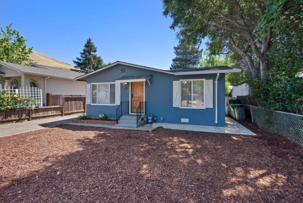 27 Duarte Avenue