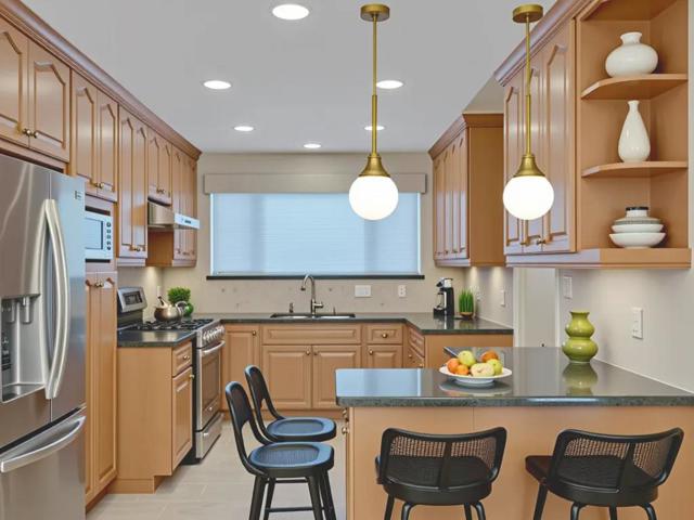 2311 W Hedding Street, San Jose CA: https://media.crmls.org/mediaz/78ca2bfa-eb0b-4dea-8e93-f7df2243f363.jpg
