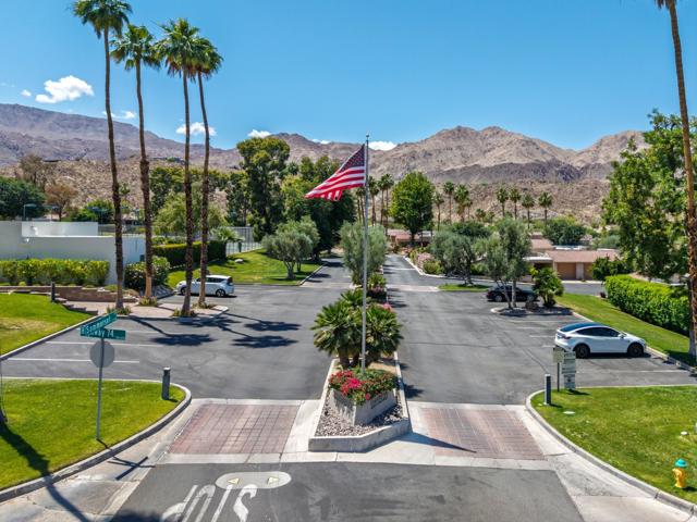 72302 Merry Vale Way, Palm Desert, CA 92260