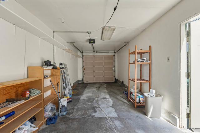 1250 147th Ave, San Leandro CA: https://media.crmls.org/mediaz/78cb519e-2523-43fa-a2ec-3d3b505f7703.jpg