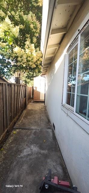 2084 S King Road, San Jose CA: https://media.crmls.org/mediaz/78cd2192-b4c6-4ba7-ada8-3f6d93ad865f.jpg