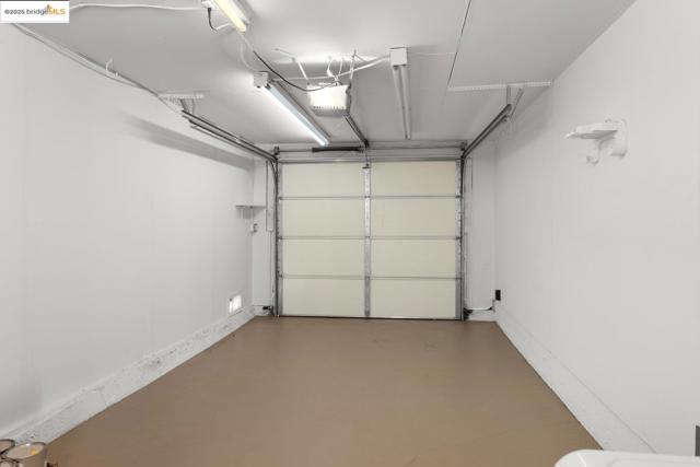 2234 Lobert St, Castro Valley CA: https://media.crmls.org/mediaz/78cdf4f9-30fe-4e34-9a04-2eb44004ce56.jpg