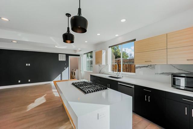 0 N Whisman Road, Mountain View CA: https://media.crmls.org/mediaz/78ce60e9-33d4-4551-b2f3-2382941747f7.jpg